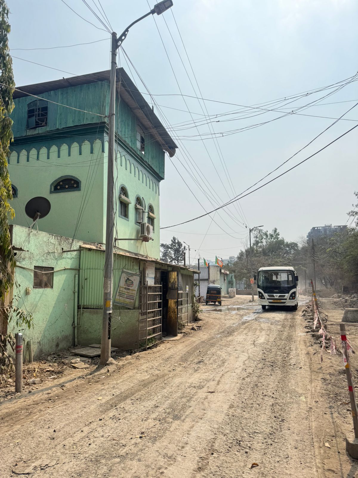 Bus passing on the narrowed road
